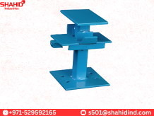 Adjustable scaffolding base jack with U-head for structural support and leveling